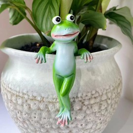 GUAOOYY Funny Frog Figurine for Flower Pot Decoration, Miniature Resin Garden Frogs Statue for Indoor and Outdoor Decoration, Animal Flower Pot Hugger, Perfect Garden Ornament, Frog Gifts for Women