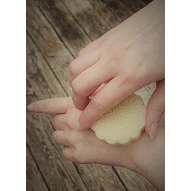 High Thyme FARMacy Vanilla Lotion Bar - Waterless Lotion Bar for Dry Skin - Vanilla Scented Moisturizing Beeswax Lotion Bar - Convenient Travel Lotion - Eco Friendly Lotion Massage Bar