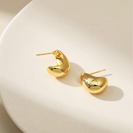 Gold Earrings for Women Gold Hoops Earrings for Women Croissant Earrings Chunky Gold Hoop Earrings for Women Thick Twist Hoop Earrings for Girls Huggie Gold Hoop Jewelry Gift for Her Christmas Earrings Pearl Earrings for Women