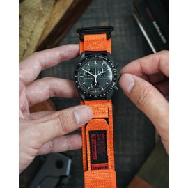 HEMSUT Wide Nylon Hook & Loop Watch Band with Metal Buckle, Quick Release 20mm/22mm for Outdoor Sports Smartwatches