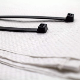 CERBERUS Strength Sandbag Liner with Heavy Duty Zip Ties