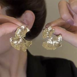 Cybche Hammered Ginkgo Leaf Earrings Large Leaf Stud Earrings Metal Leaf Drop Earrings Gold Exaggerated Leaf Drop Earrings Leaf Statement Earrings Jewelry for Women