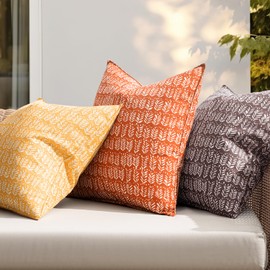 MIULEE Outdoor Pillow Covers Waterproof Natural Floral Print Pillowcases Pack of 2 Decorative Boho Accent Cushions for Summer Patio Funiture Garden Tent Porch Bench,Brown 20x20 Inch