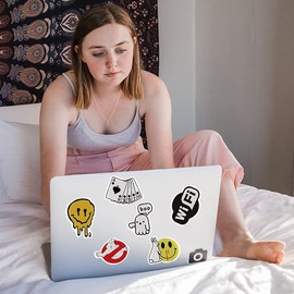 200 Pcs Street Fashion Cool Stickers, Trendy Skateboard Stickers for Adults Teens, Tide Brand Graffiti Sticker Packs, Popular Classic Japanese Style Stickers Decals for Laptop, Computer, Journaling