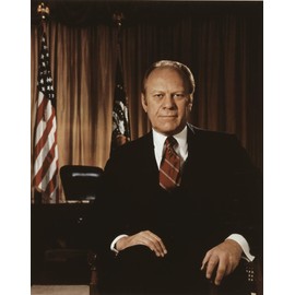 Gerald R. Ford Photograph - Historical Artwork from 1975 - US President Portrait - (8" x 10") - Matte