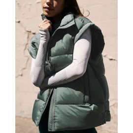 Vimyig Women's Winter Crop Puffer Vest Lightweight Warm Flysleeve Stand Collar Padded Puffy Jackets Coats with Pockets(Green-S)