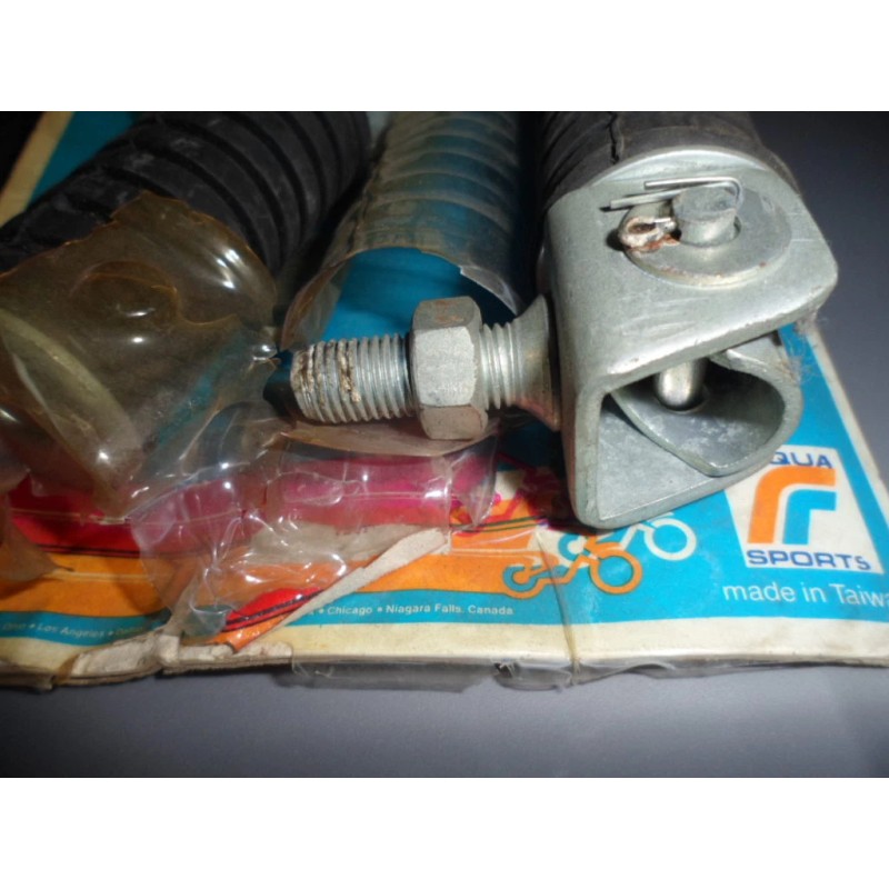 dorcy NOS Dorcy Motorcycle 10mm Folding Foot Pegs Fits: Honda