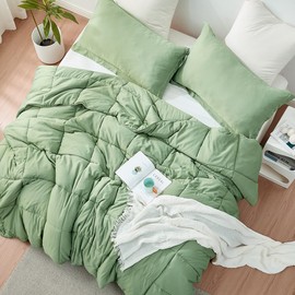 Coma Inducer Hot Days Cool Nights Oversized King Comforter Set - Green Eyes