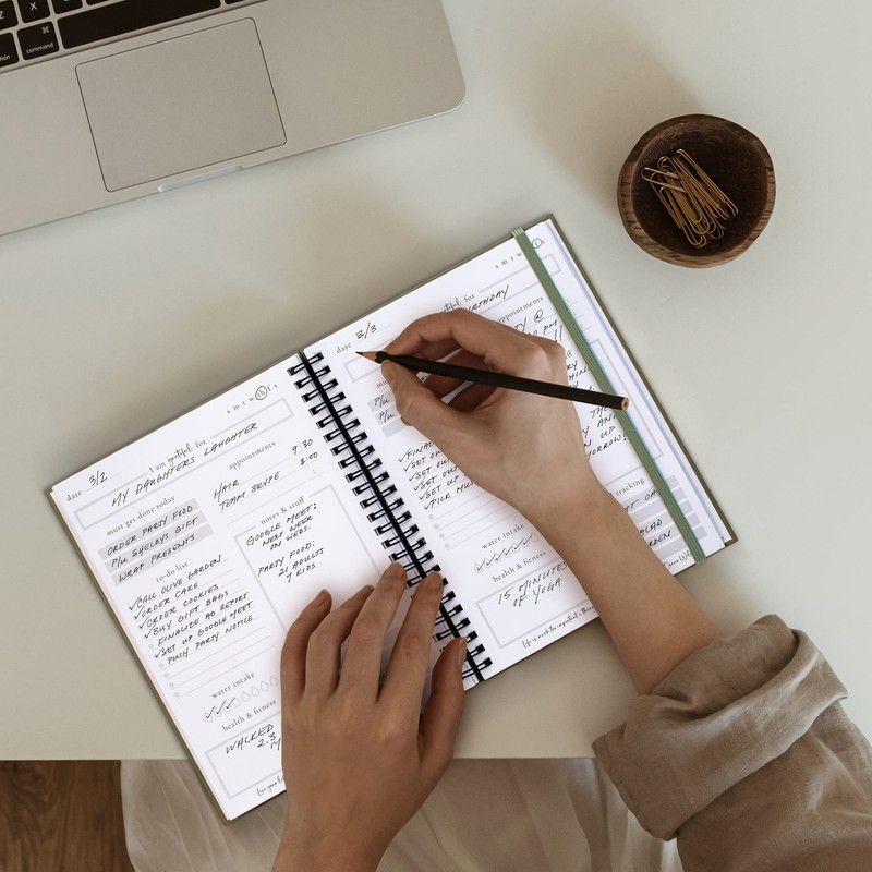 Beautiful To Do List Notebook - Aesthetic Daily Planner to