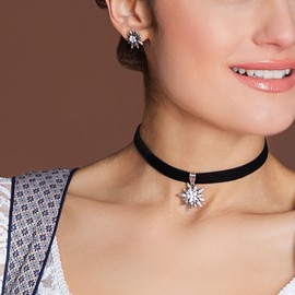 Jewellery Set Costume Necklace Velvet & Edelweiss Stud Earrings – Women's Velvet Choker and Earrings Choker Elastic and Costume Earrings for Costume Blouse, Dirndl Necklace Tight Fit, Oktoberfest