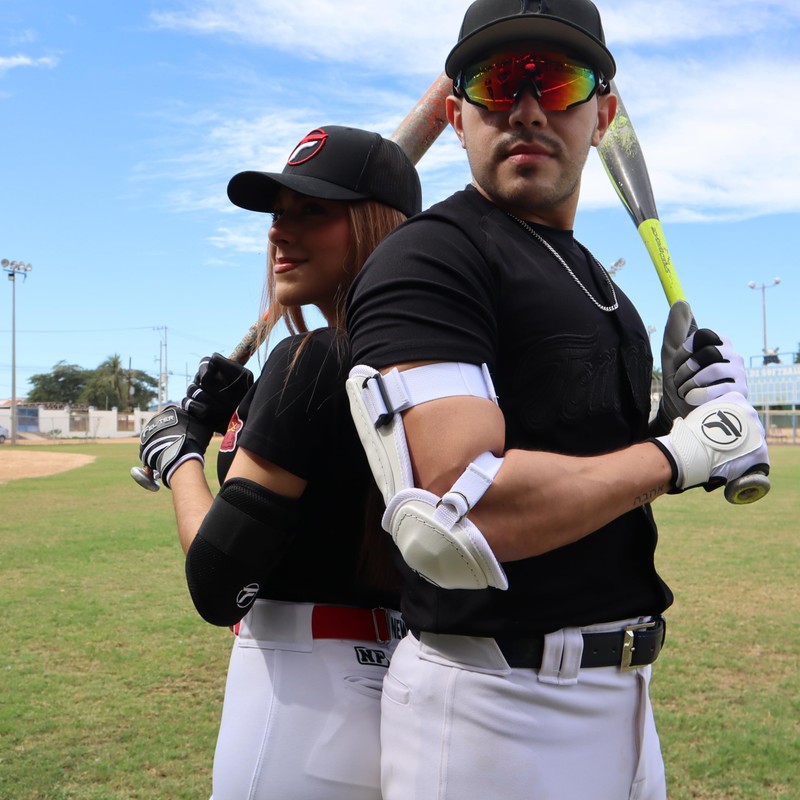 FELTER FITNESS Protector de Codo (Codera Unitalla) para Bateadores Béisbol