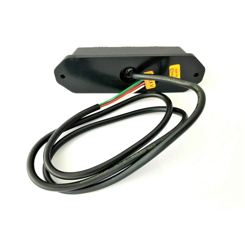 LED rear light, 3 functions: position light, brake light, indicator,