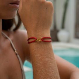 Made by Nami Women's Heart Bracelet, Black, Stainless Steel, Waterproof Jewellery, Adjustable Size, Friendship Bracelets, Stainless Steel