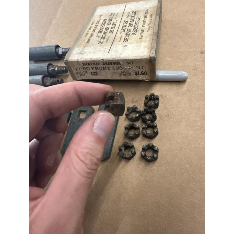 Lewis NOS 1935 - 1941 Lewis Spring Shackle Assembly Ford