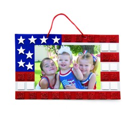 Fun Express Adhesive Jewel Mosaic Flag Frame CK-12 - Craft Kits - 12 Pieces