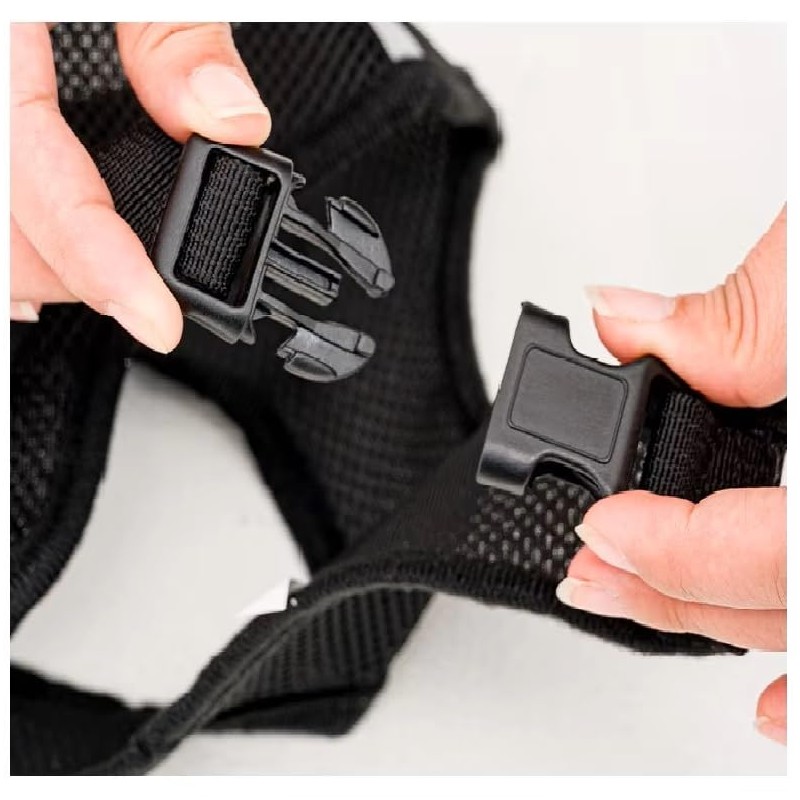 Cats and Dogs Vest Harnesses with Leash Reflective (Black, L)