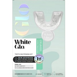 White Glo Essentials Professional Kit (Expiry 07/2025)