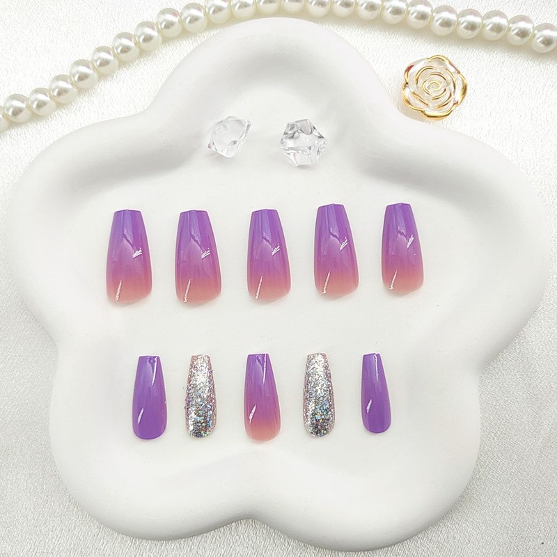 Short Press On Coffin False Nails with Glitter Sequins Designs