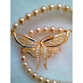 Unbranded IVORY GLASS PEARL NECKLACE WITH CRYSTAL BUTTERFLY GOLD FINISH MADE IN CZECH REP
