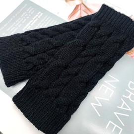 Qiuyan Fashion Warm Soft Comfortable Wrist Gloves Winter Fingerless Hand Warmers Women Girls Stylish Arm Gloves Mitten Knit Crochet Arm Warmers with Thumb Hole for Work Outdoor Gifts (Black)