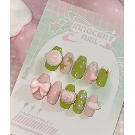 Matcha Strawberry Foam Handmade Nail Tips - Stiletto / 말차 스트로베리 폼 수제네일팁 - 스틸레토