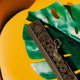 Deer Incense Holder & Ashtray Box – 2-in-1 Alloy Burner with Lid, Decorative Finish, Symbol of Peace & Mindfulness – 8.5” Elegant Tray for Sticks & Ash (Golden Brass)