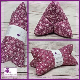 Leseknochen Nackenkissen Dezent bequem und waschbar! Handgestopft und genäht in Deutschland - Nutzbar als Nackenrolle Kissen Nackenrolle (Origami Beere)
