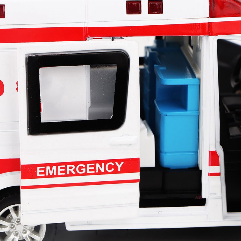 1:36 Hospital Rescue Ambulance Diecast Alloy Model With Pull Back