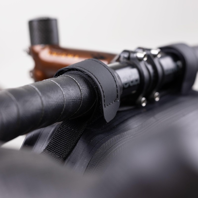 Oxford Aqua Evo Adventure Daytripper Bicycle Handlebar Pack, Black