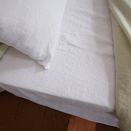 Flat Sheet with Elastic White Linen