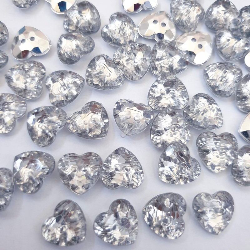 MajorCrafts® 44pcs 13mm Heart Faceted Acrylic 2 holes Sewing Buttons