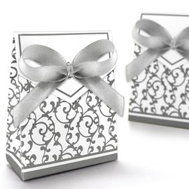 Chic2click 100PCS Wedding Candy Boxes, Silver Wedding Favour Boxes with Ribbon, Party Favour Boxes for Wedding Decoration Anniversary Birthday Bridal Shower