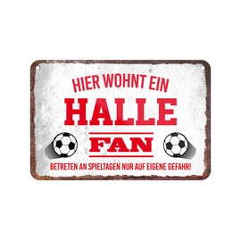 Hier wohnt ein Halle Fan Tin Sign - Metal Sign with Cord and Suction Cup - Football Fans Ultras Pendant Enthusiasts - Wall Decoration Door Decoration Man Cave Youth Room Workshop Living Room - 18 x 12 cm