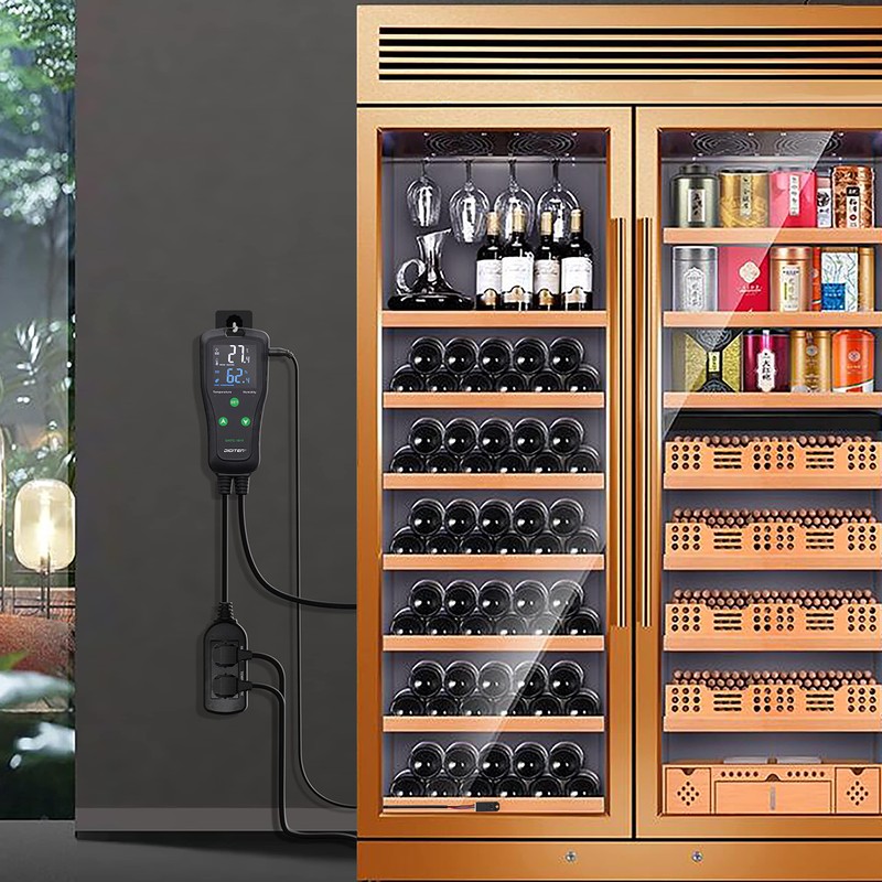 Temperature Humidity Controller Outlet Plug-in Thermostat Reptile Humidity Regulator Greenhouse