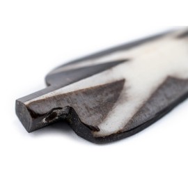 TheBeadChest Star Batik Bone Arrow Pendant 25mm Kenya African Black and White Handmade