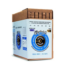 Martin Auténticas cuerdas de guitarra acústica, luz personalizada de rendimiento superior 11-52, bronce fósforo 92/8, 25 juegos