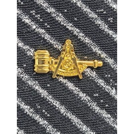 Masonic Past Master With Gavel Lapel Pin