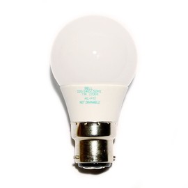 Bell 7watt BC B22 Bayonet Cap Equivalent to 35watt CFL Golfball