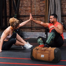 Laripwit Gym Bags for Men, 40L Medium Sports Duffle Bag with Shoe Compartment & Wet Pocket, Lightweight Duffel Bag Backpack Multipurpose Weekend Overnight Holdall Travel Bag Women, Brown