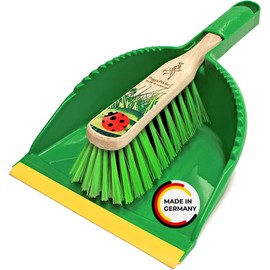 Peggy Perfect Dustpan set with beech wood brush and plastic shovel in ladybird design. The ideal dustpan for the garden and outdoor area. Durable and robust bristles.