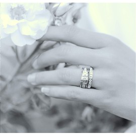 BESTTOHAVE 925 Sterling Silver with Simulated Diamonds Princess Cut Ring with Half Eternity Wedding Engagement Ring Set T