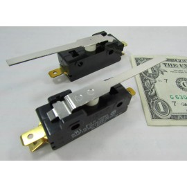 Cherry Electrical Lot 2 Cherry E13 15A Normally Open/Closed Lever MicroSwitch Limit 125/250 VAC DC