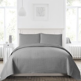 Petrichor Gray Queen Size Quilt Bedding Sets with Pillowcases,Lightweight for All Seasons,Pre-Washed Brushed Microfiber Bedspread Coverlet,3-Piece,1Quilt(90" x96”) & 2 Pillowcases(20"x26")