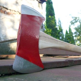 COUNCIL TOOL Double Bit Axe - 3.5 lb. Michigan Pattern Axe with 36" Straight Wooden Handle & Forged Steel Head - 35-2MR