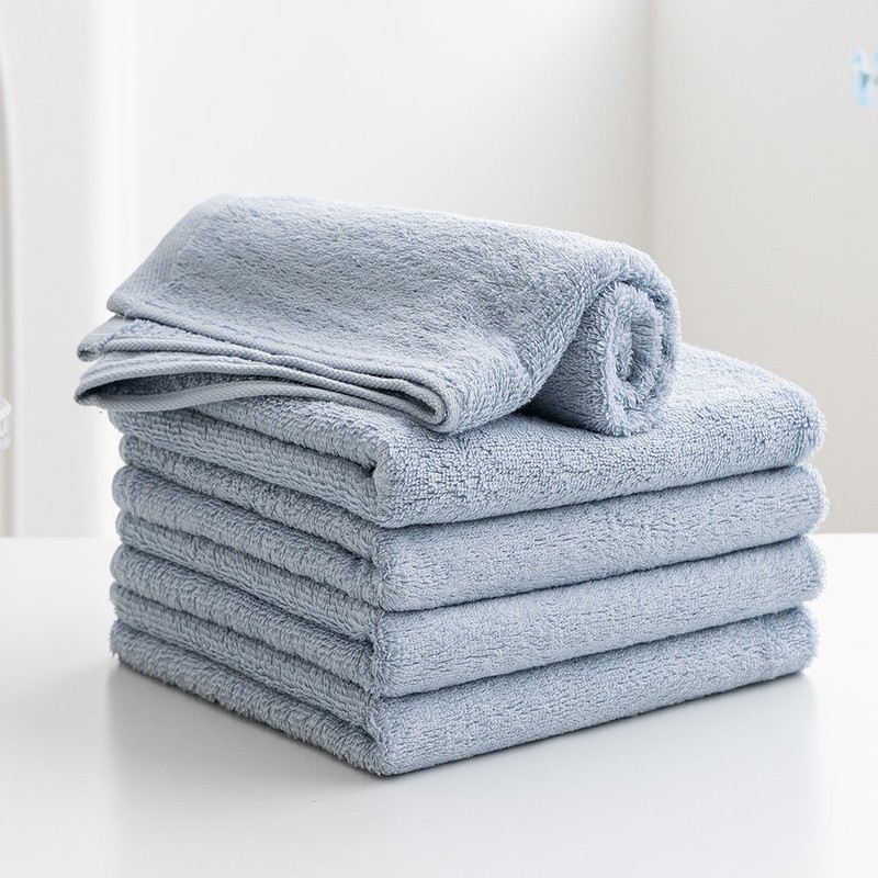 Cotton Cloud Hotel Towels: 10 170g towels (normal thickness), 10