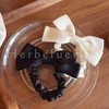 Herbeluemily HM-0133-R02-BKOWH Ribbon Scrunchie, Hair Accessory, Black, Off-White, Set of