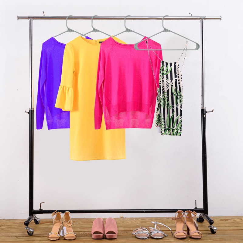 Utopia Home Plastic Hangers 20 Pack - Space Saving Clothes