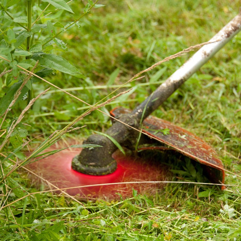 Oregon One-for-All 295500-0 Universal Brushcutter Blade 3 Tooth for Grass