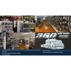 Grand General SCREW ON CHROME PLASTIC 33MM FLAT TOP CYLINDER LUG NUT COVER 5"H (packs of 10)