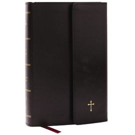 NKJV Compact Paragraph-Style Bible w/ 43,000 Cross References, Black Leatherflex w/ Magnetic Flap, Red Letter, Comfort Print: Holy Bible, New King James Version: Holy Bible, New King James Version